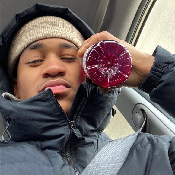 Meet your Posher, Keishawn - Picture 1 of 1